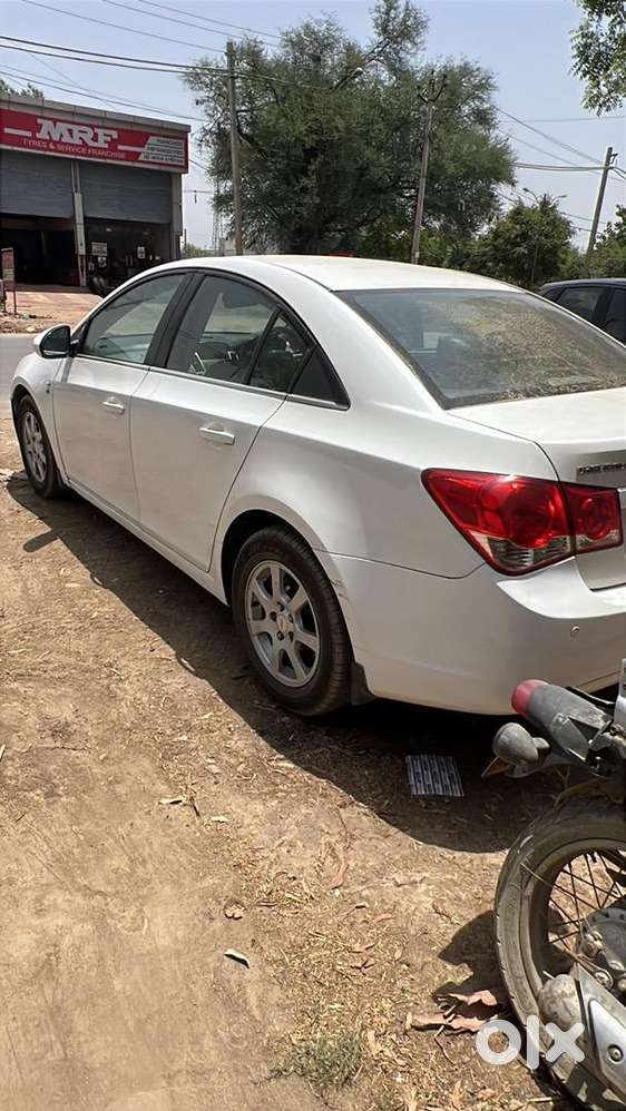 Chevrolet Cruze 2011 Diesel 135000 Km Driven