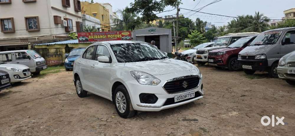Maruti Suzuki Dzire 1.2 Vxi, 2019, Petrol