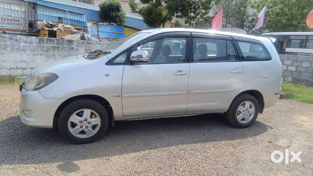 Toyota Innova 2.5 V 7 Str, 2005, Diesel