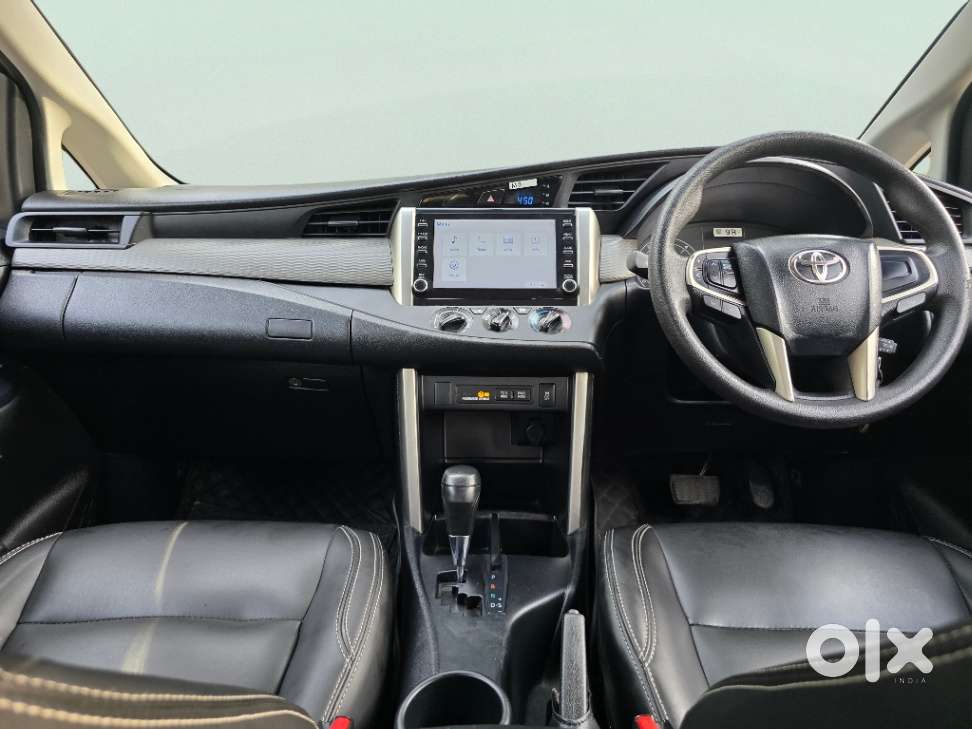 Toyota Innova Crysta [2020-ongoing] 2.4 Gx At 7 Str, 2022, Diesel