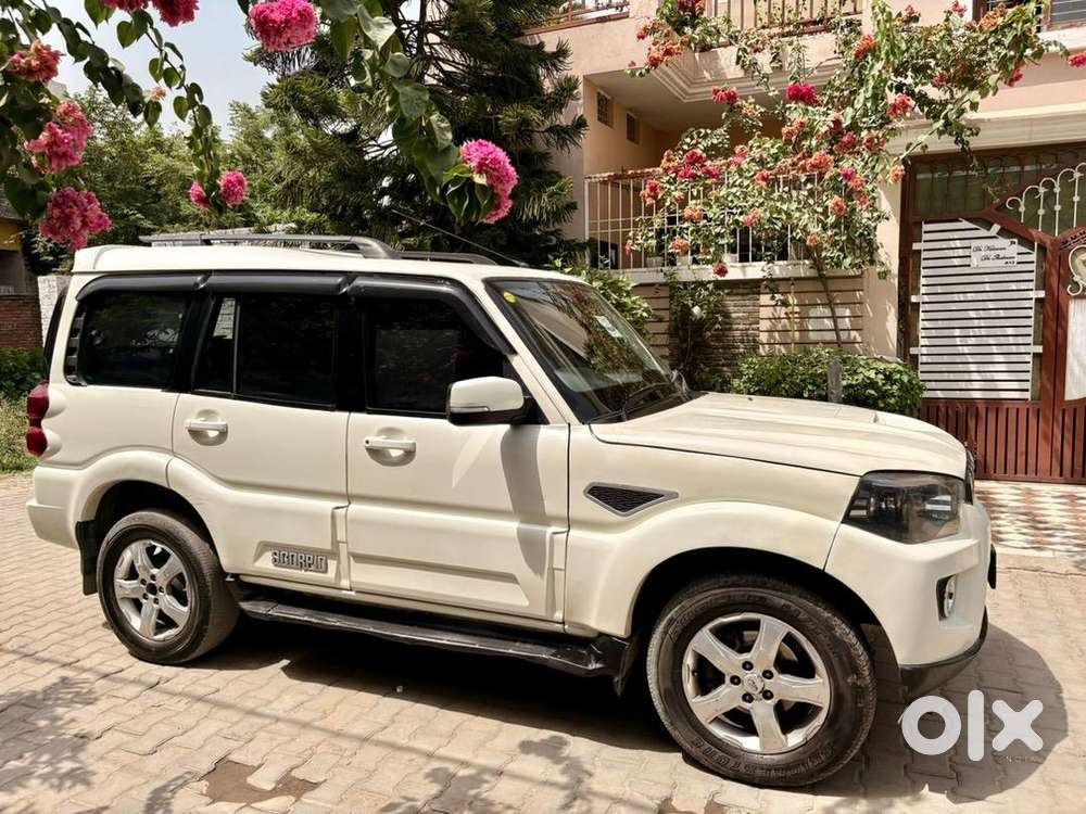 Mahindra Scorpio S11 Diesel  2019