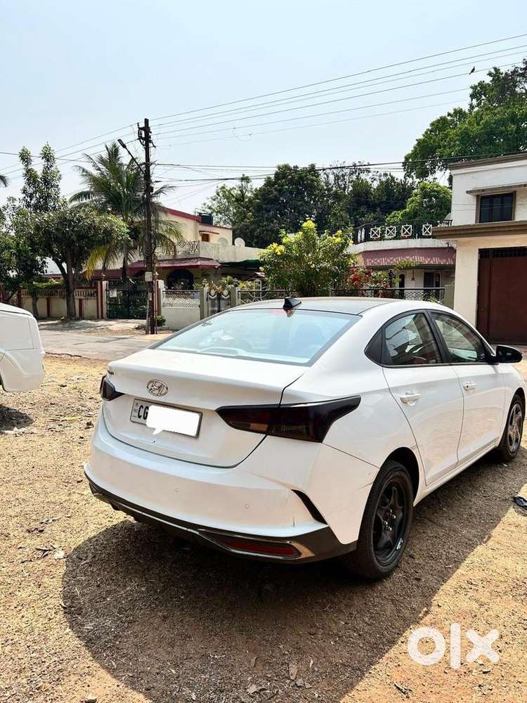 Hyundai Verna 2020 Diesel 430000 Km Driven