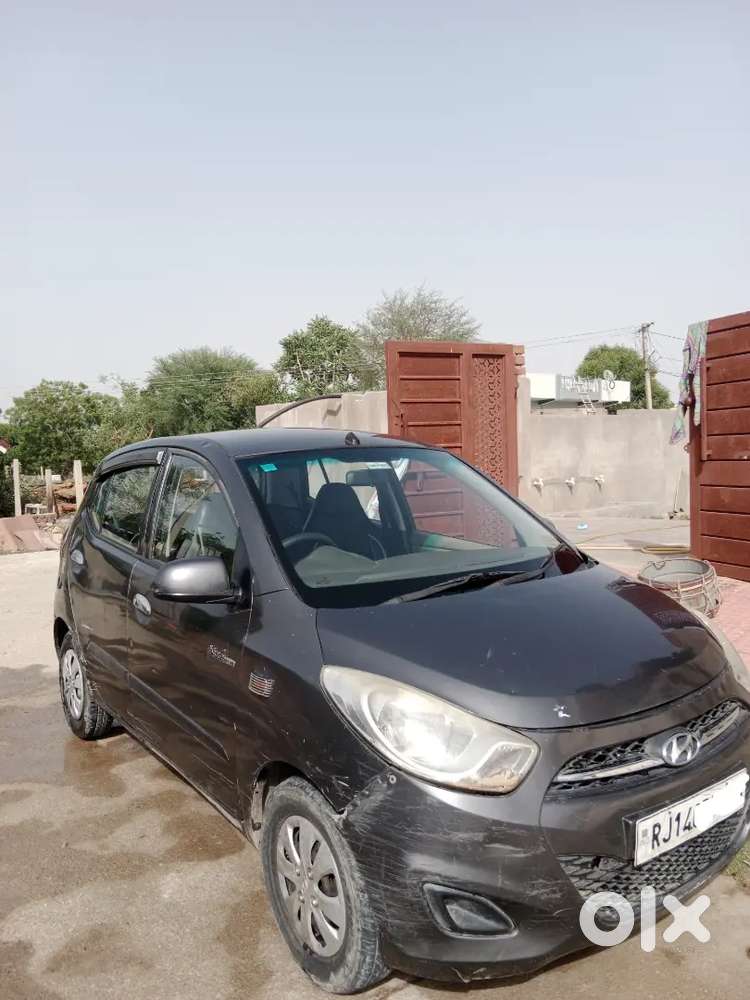 Hyundai I10 Blue Drive Megna 2013 Model
