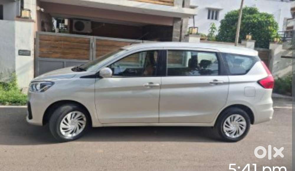 Maruti Suzuki Ertiga Vxi, 2022, Cng & Hybrids