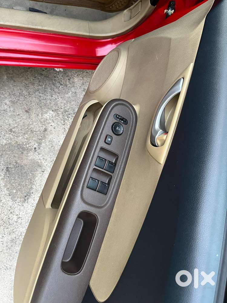 Honda Brio 2013-2016 Vx At, 2013, Petrol