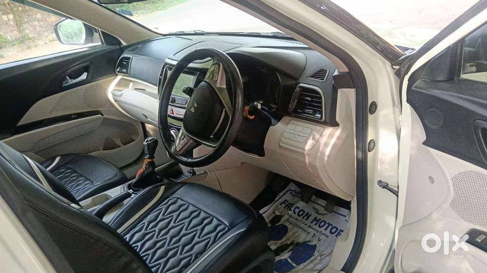 Mahindra Xuv300 W8 Diesel, 2023, Diesel