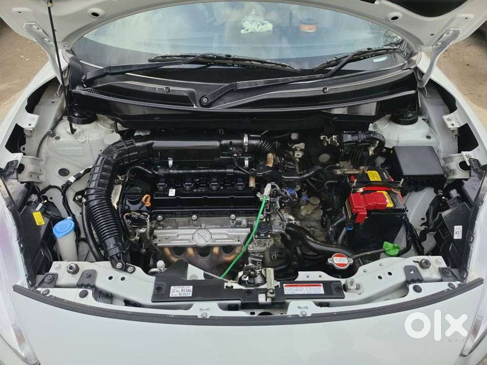 Maruti Suzuki Swift Dzire 1.3 Zxi, 2023, Petrol