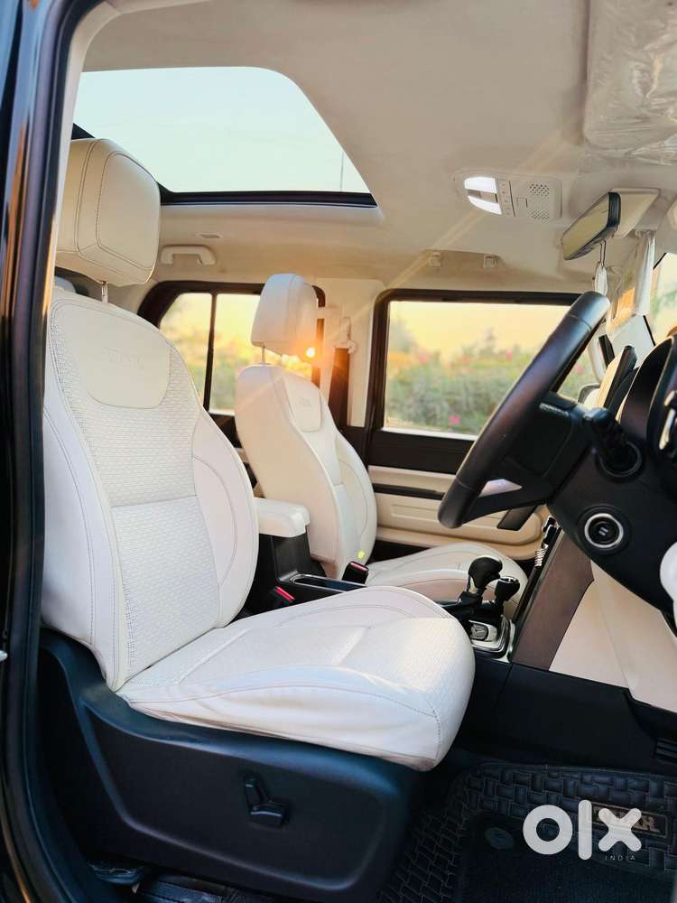 Mahindra Thar Roxx Ax7 L Diesel At 4wd, 2025, Diesel