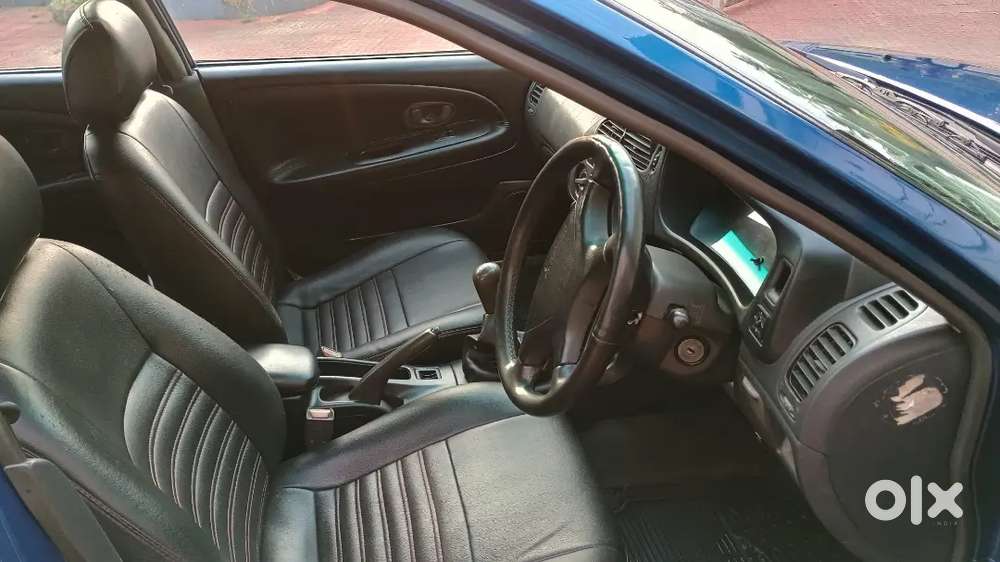 Mitsubishi Lancer 2000