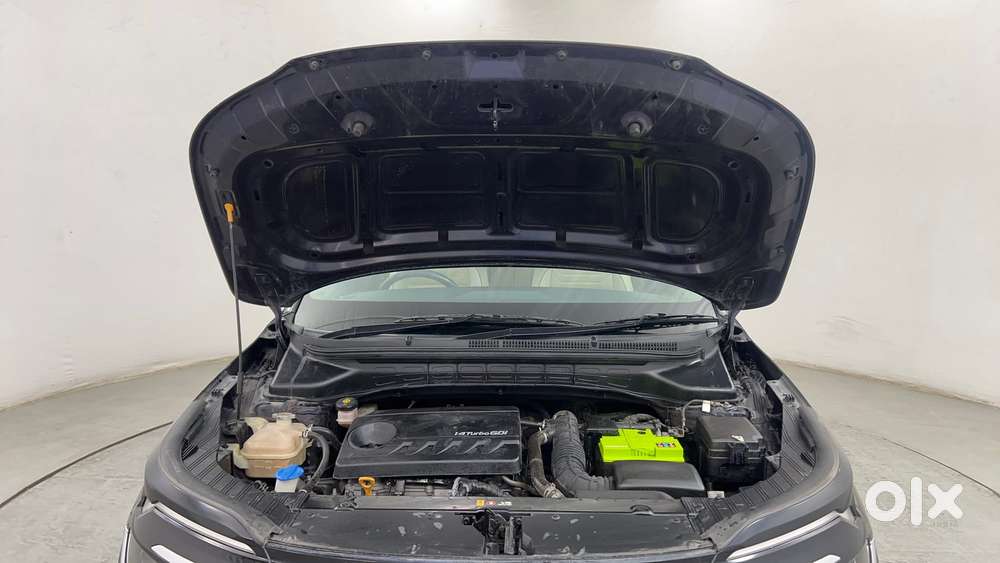 Kia Carens 1.4 Luxury Plus Dct 7 Str, 2022, Petrol