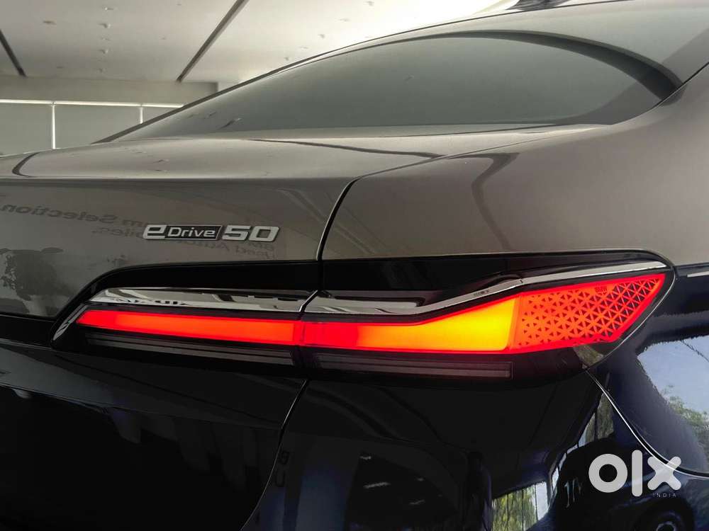 Bmw I7 M70 Xdrive, 2024, Electric