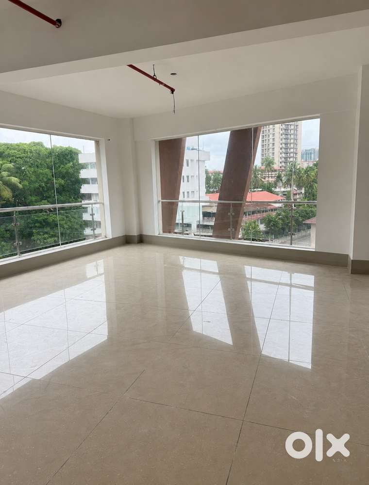 Commercial space available for Rent