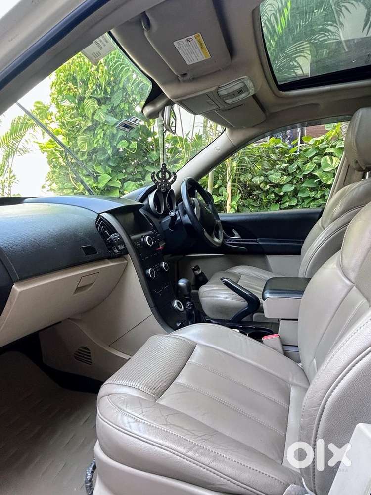 Xuv500 W10, Single Owner, Manual Transmission, 55500km Driven