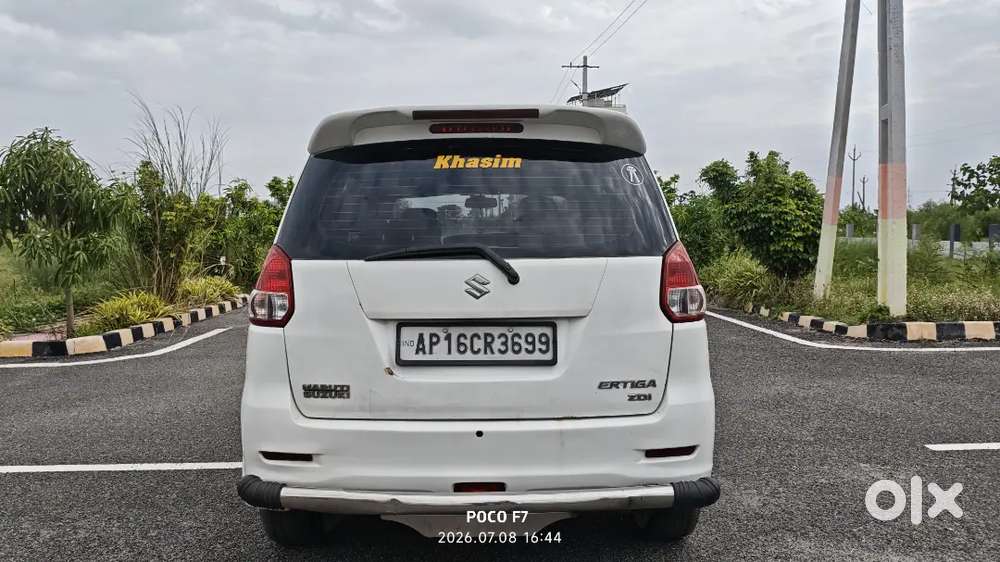 Maruti Suzuki Ertiga Vdi 2015