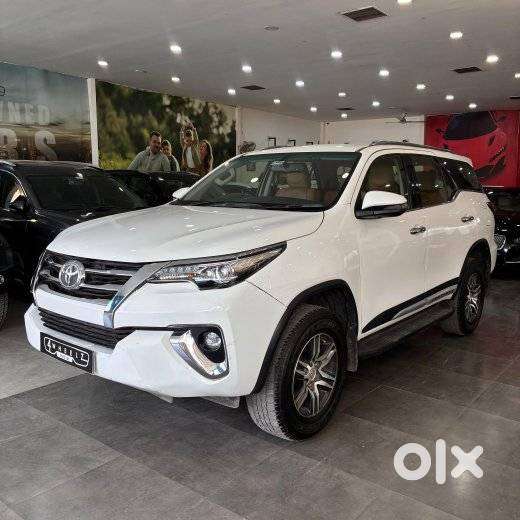 Toyota Fortuner 4x2 At 2.8 Diesel, 2020, Diesel