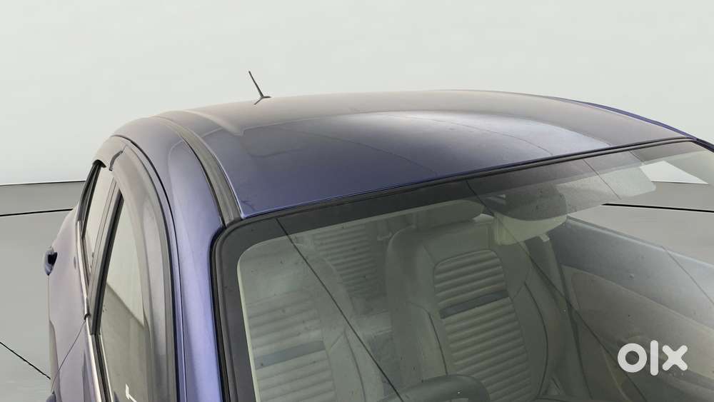 Maruti Suzuki Swift Dzire Zxi + Amt, 2022, Petrol