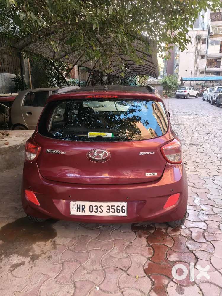 Hyundai I10 Sportz 2015 Diesel