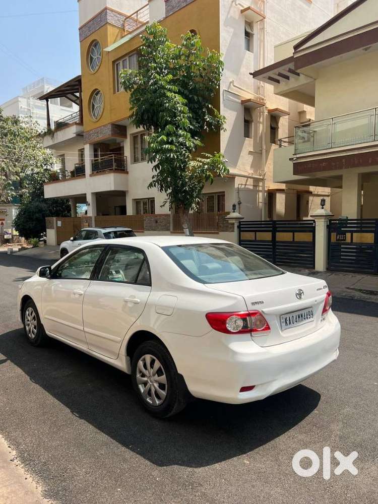 Toyota Corolla Altis 1.8 J, 2013, Diesel