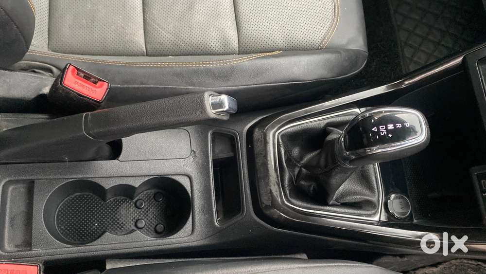 Skoda Kushaq 1.0 Tsi Style At, 2022, Petrol