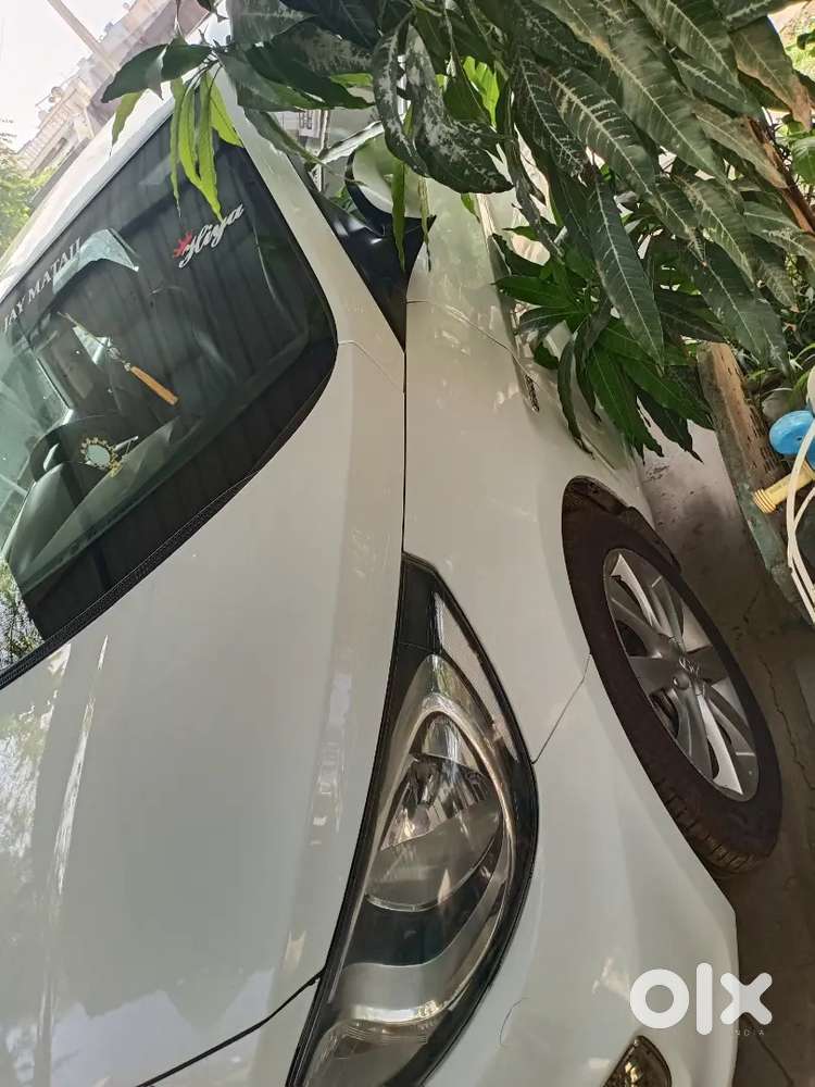 Hyundai Verna 2013 Diesel Good Condition & Vip Number Parking Cemera