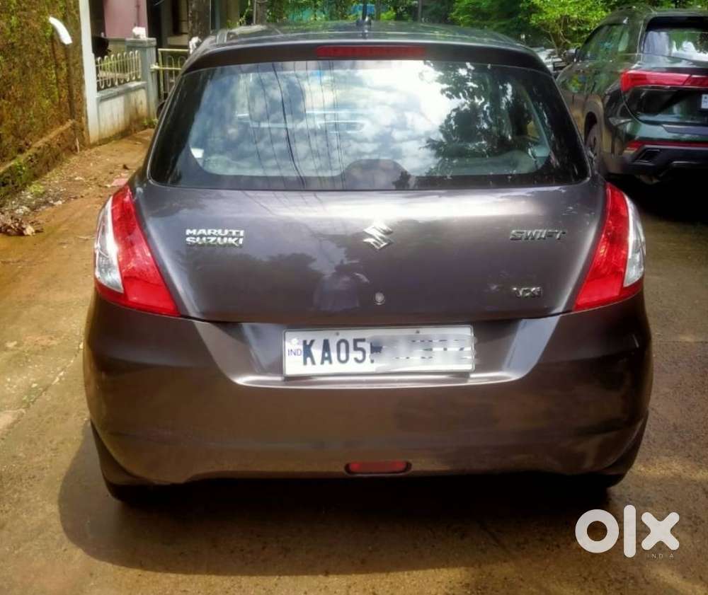 Maruti Suzuki Swift Vxi + Manual, 2016, Petrol