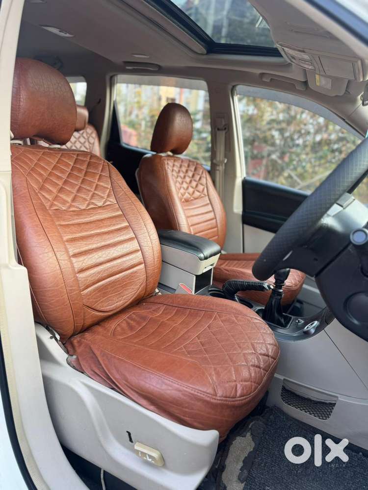 Mahindra Xuv500 2.2 W10, 2016, Diesel