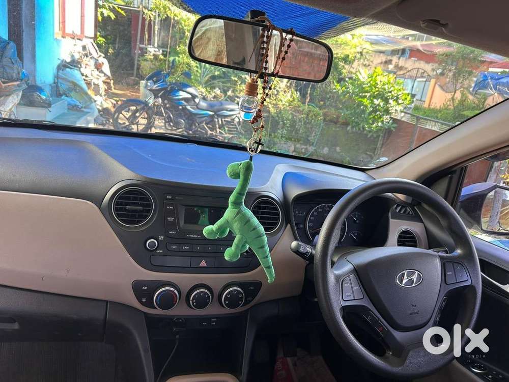 Hyundai Grand I10 2016 Petrol Well Maintained