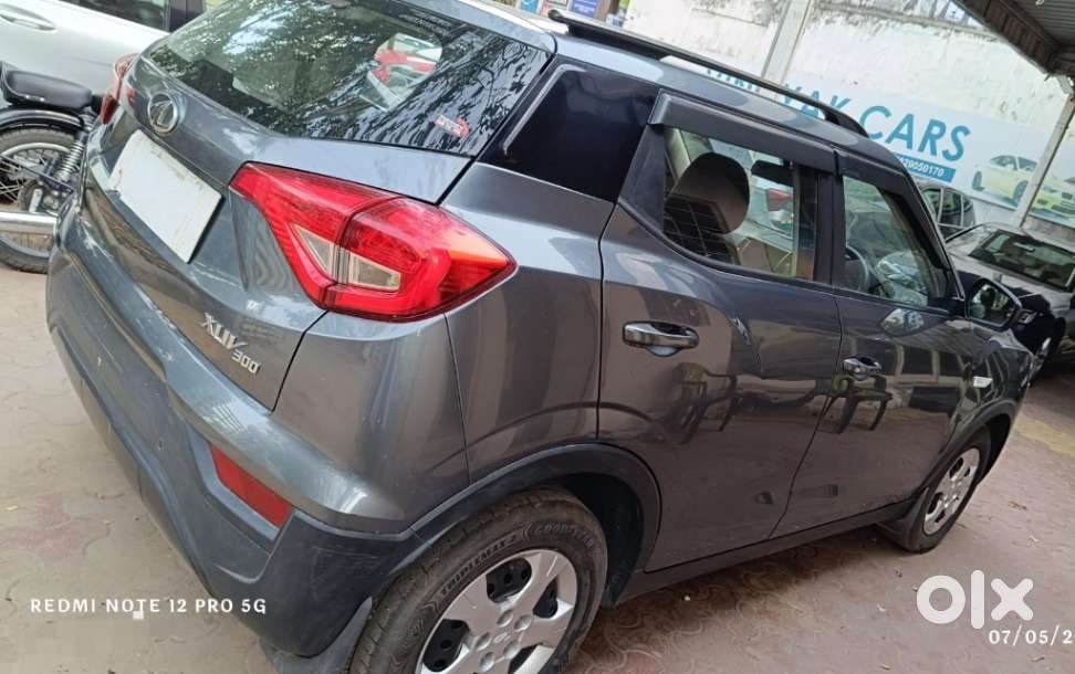 Mahindra Xuv300 W6, 2022, Petrol