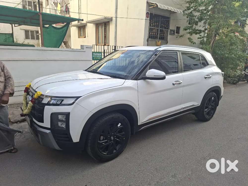S(o)-diesel-alloy, Sunroof, Button Start Etc.,