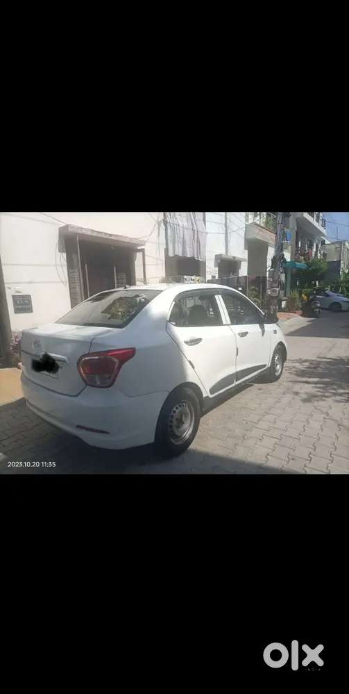 Hyundai Xcent 2016 Petrol Well Maintained