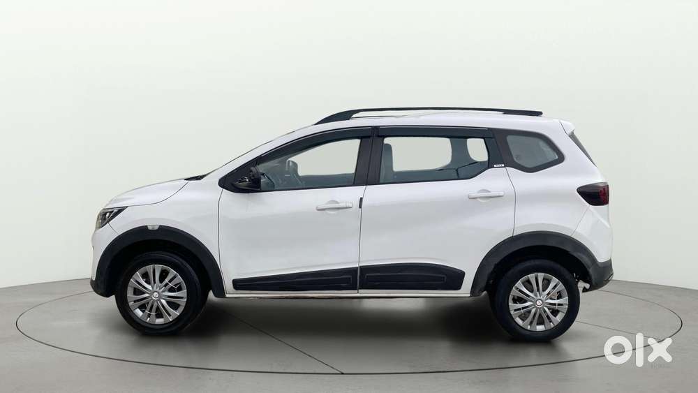 Renault Triber Rxz, 2019, Petrol