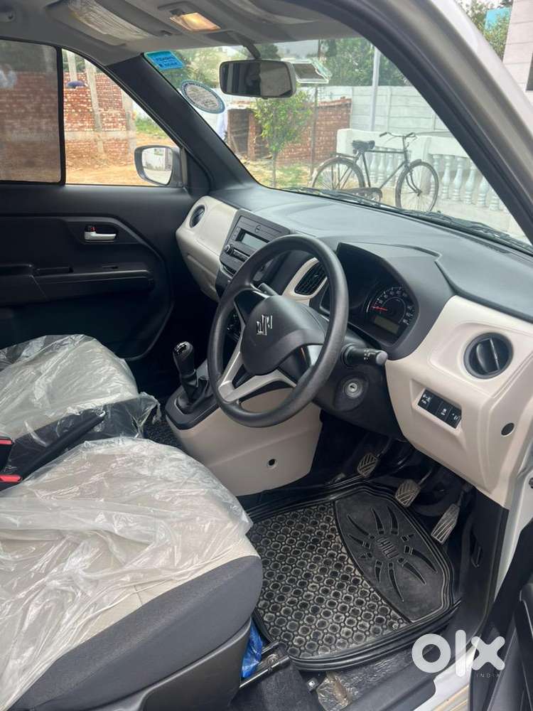 Maruti Suzuki Wagon R 1.0 2024