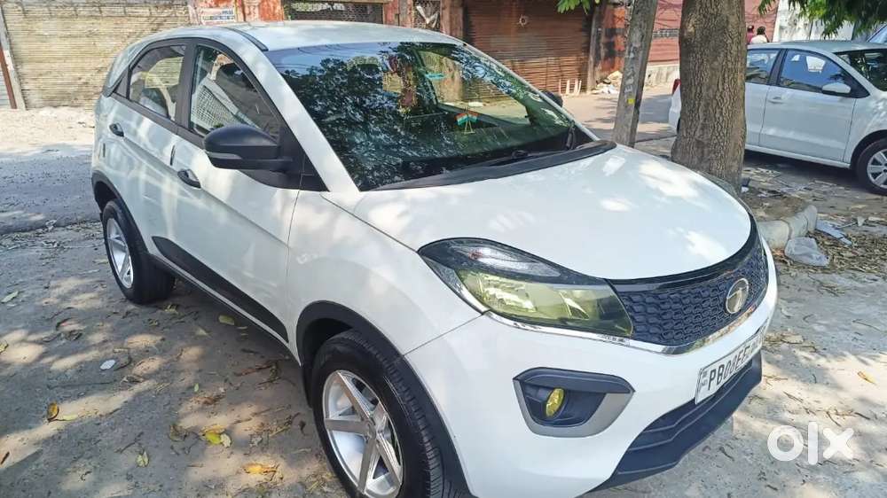 Tata Nexon Fearless Plus 2018