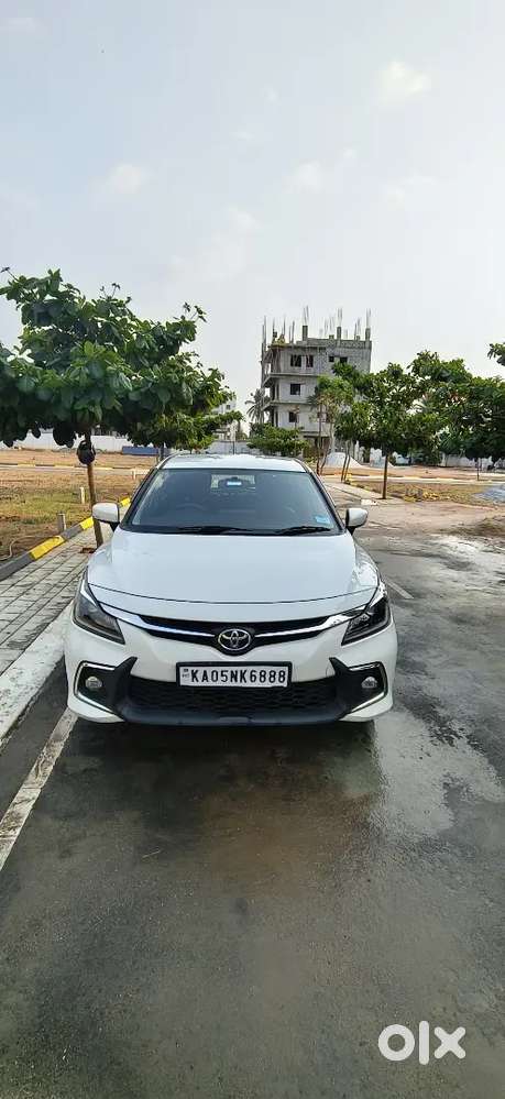 Toyota Glanza 2024 Petrol Well Maintained