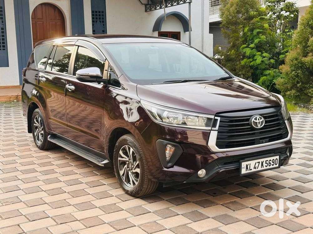 Toyota Innova Crysta [2020-ongoing] 2.4 Gx At 8 Str, 2021, Diesel