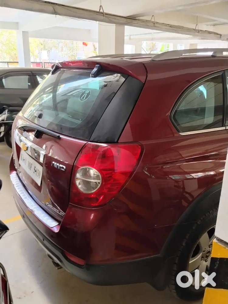 Top-end 2010 Chevrolet Captiva Ltz Awd  7-seater Diesel Automatic