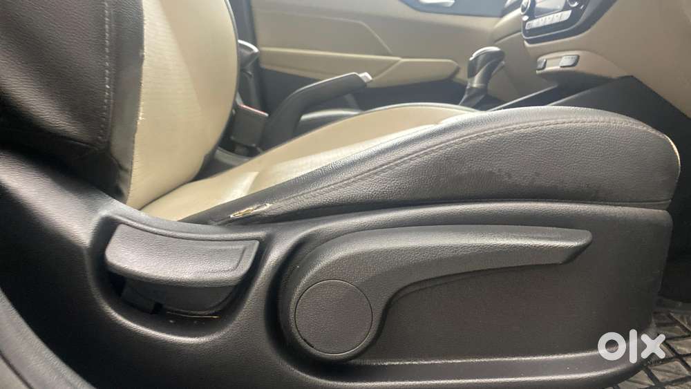 Hyundai Verna 1.6 Sx (o) Vtvt At, 2019, Petrol