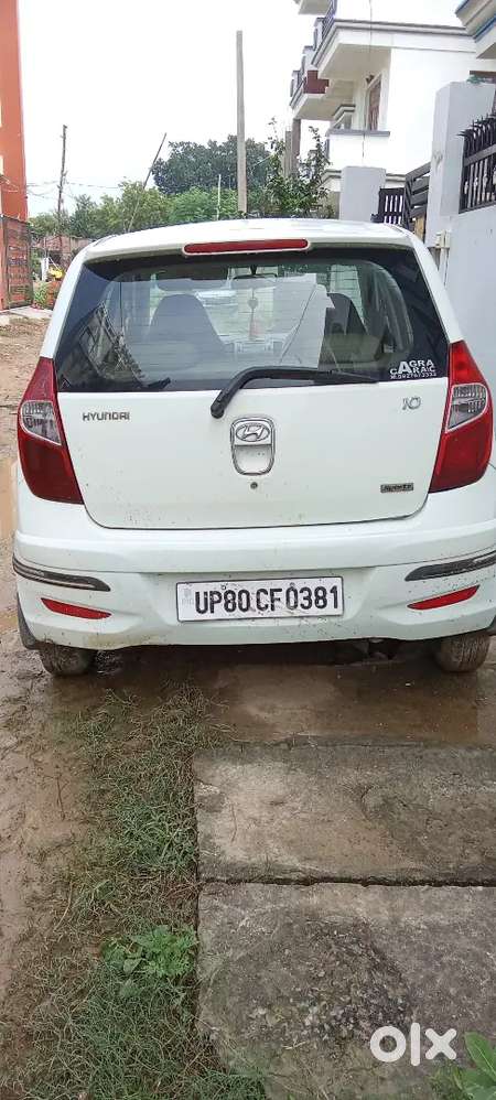 Hyundai I10 Sportz 2012 Petrol Car