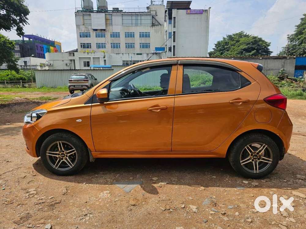 Tata Tiago 1.2 Revotron Xta, 2018, Petrol