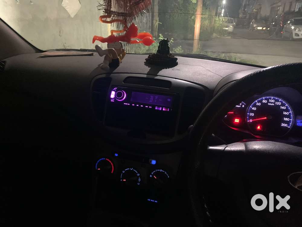 Hyundai I10 Sportz 2012
