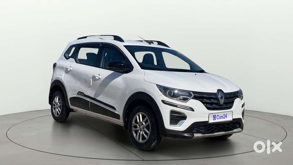 Renault Triber Rxt, 2022, Petrol
