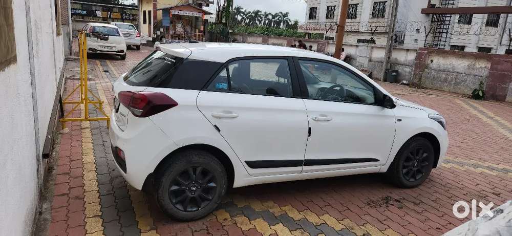 I20 Top Modal