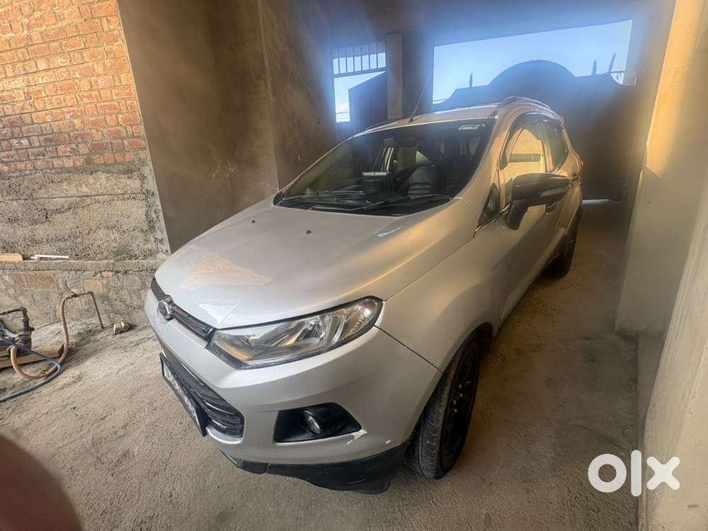 Ford Ecosport 2016 Petrol Automatic, 70000 Km Driven With Push Button