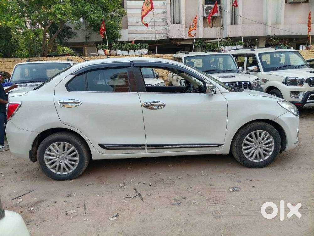 Maruti Suzuki Dzire 1.2 Zxi, 2018, Petrol