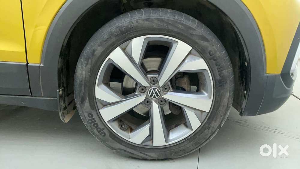 Volkswagen Taigun Topline 1.0 Tsi At (electric Seats), 2021, Petrol