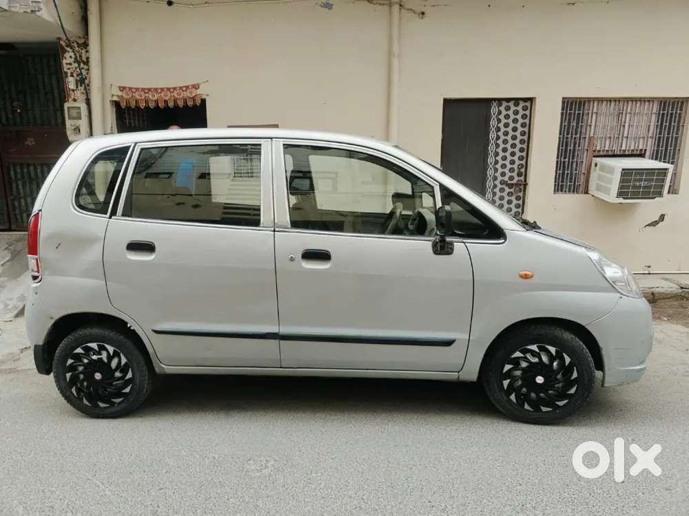 Maruti Suzuki Zen Estilo 2012 Lxi Petrol