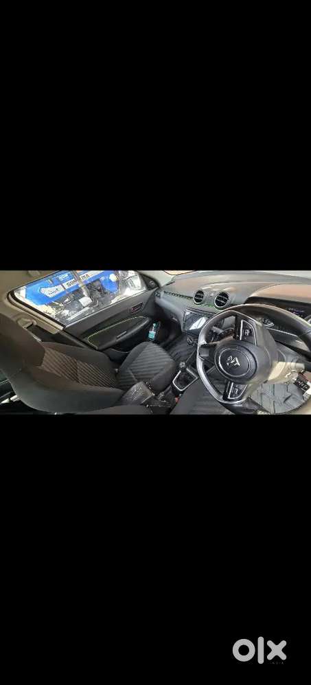 Maruti Suzuki Swift October 2023 Petrol 50000 Km Driven