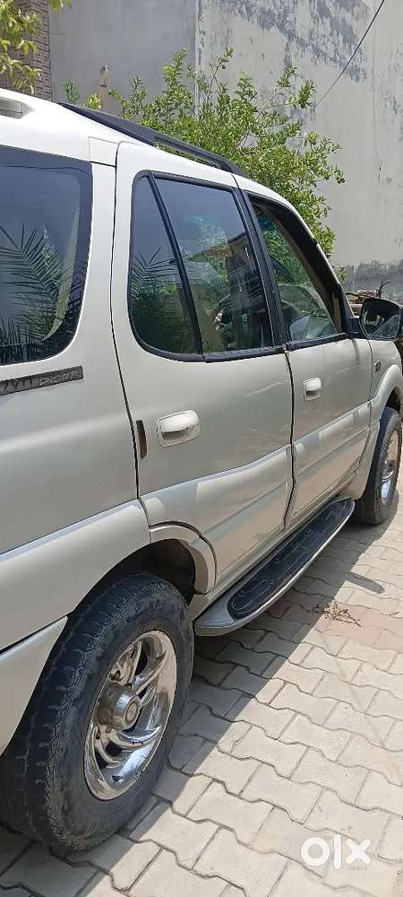 Tata Safari 2.2 Lx 4x2 2009 Model