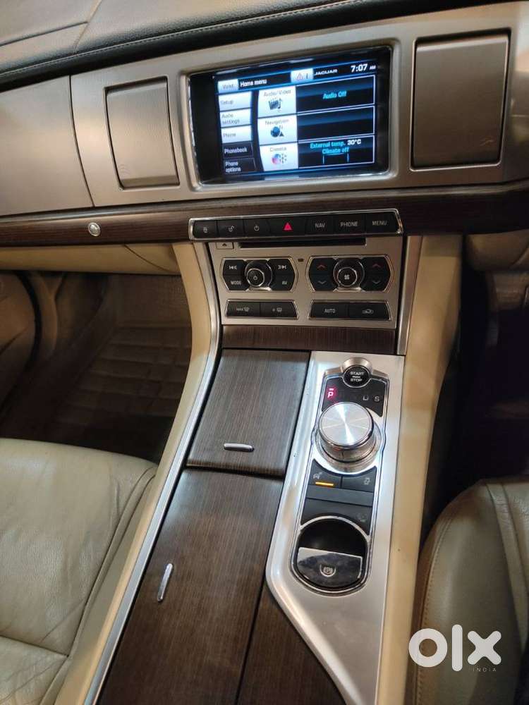 Jaguar Xf 2.2 Litre Luxury, 2015, Diesel