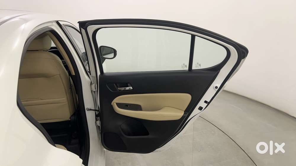 Honda City 1.5 Zx Cvt I-vtec, 2021, Petrol